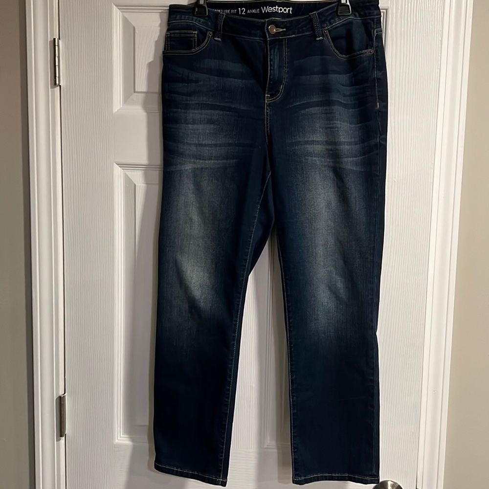 Westport Signature Fit Ankle Jeans Size 12 Like New Dressbarn